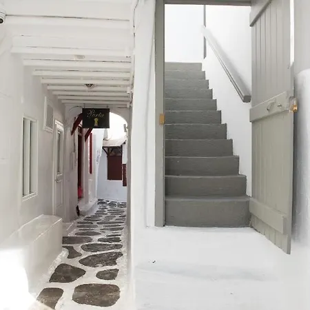 New In The Heart Of - 1 Appartement